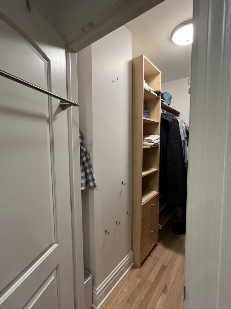 22 Small Closet Organization Ideas That Double Your Storage and Eliminate Clutter Fast 15 image 12