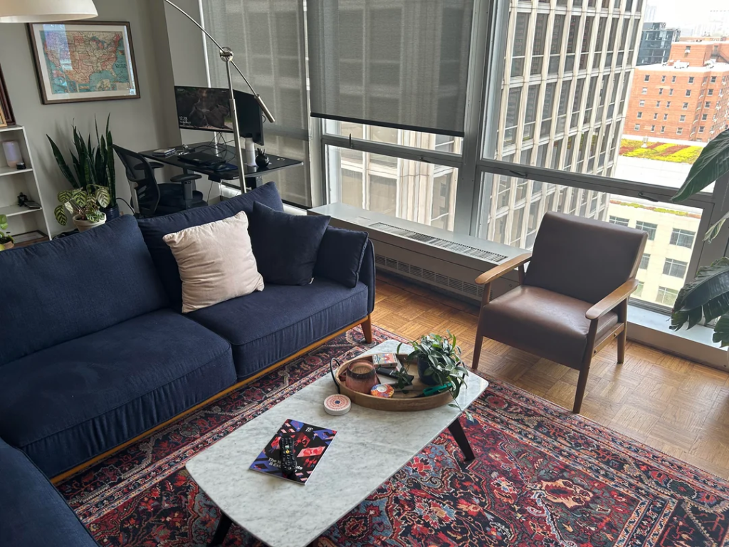 29 Cozy Reading Nook Ideas That Turn Any Corner Into a Relaxing Escape You'll Never Want to Leave 11 A Table Lamp on a Side Table