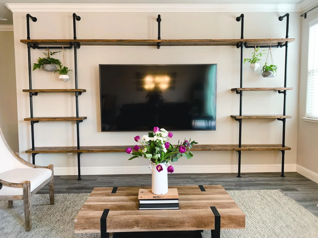 A Single Plant for Organic Life