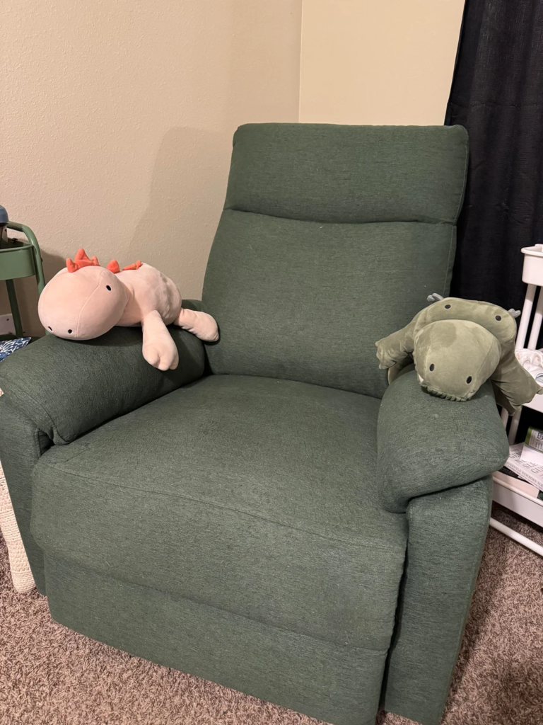 26 Apartment Reading Nook Ideas That Make Small Spaces Feel Warm, Stylish, and Super Cozy 21 A Cushion Collection That Makes the Chair Irresistible